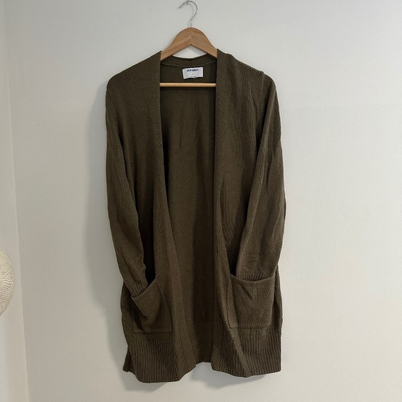 Old Navy Cardigan Women’s size L Olive Green Mid Thigh Length Pockets - Picture 1 of 6
